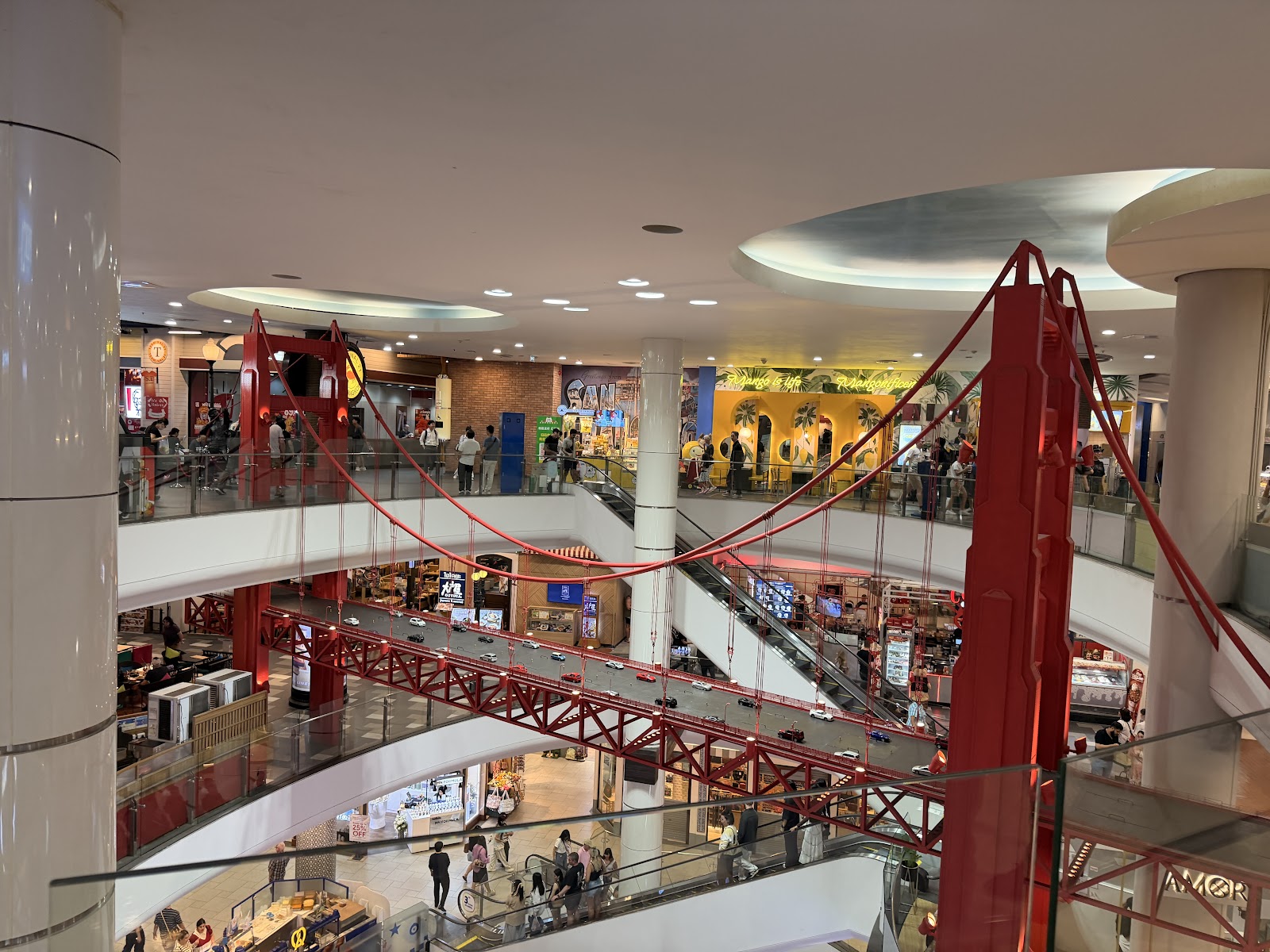 2026-01-20_19-49-42_Sharon_0772