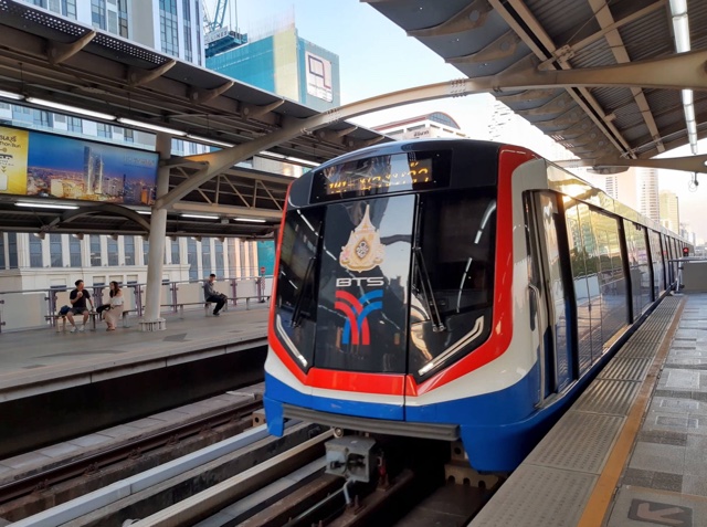 2026-01-21_09-10-00_BTS-SkyTrain