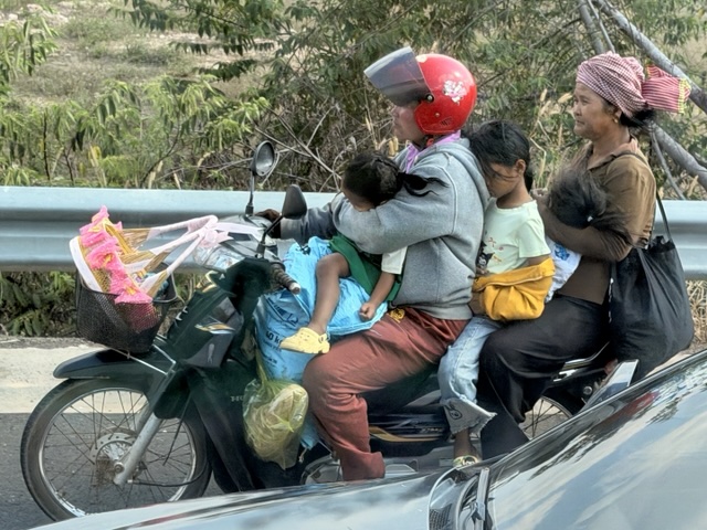 2026-02-01_14-27-50_Sharon_E4005