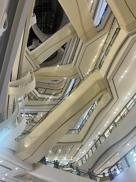 2026-02-01_21-33-46_Valerie_7201